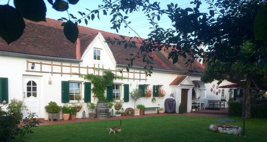 B&B für 2 Personen, mit Terrasse und Garten sowie Pool und Ausblick im Südburgenland