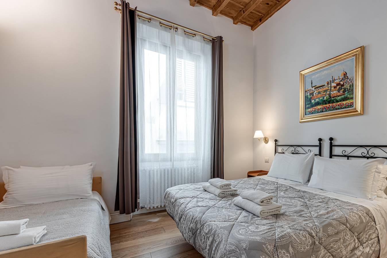 Ganze Wohnung, Ferienwohnung 'Your House At The Duomo' mit Wlan und Klimaanlage in Florence city center, Florenz