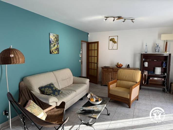 Gîte pour 4 personnes, avec jardin ainsi que piscine et terrasse à Reynès - 2