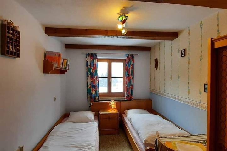 Bauernhof für 2 Personen, mit Garten und Pool