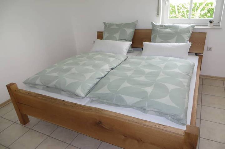 Entire apartment, Ferienwohnung Hansen, in Ruhiger Lage mit Wunderschönem Ausblick in Welschbillig, Landkreis Trier-Saarburg