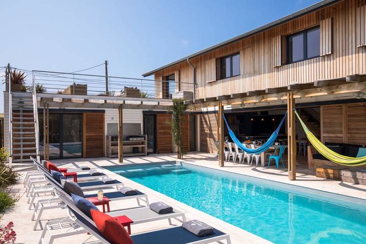 Location de vacances pour 12 personnes, avec terrasse et sauna dans Plage des Estagnots - 2