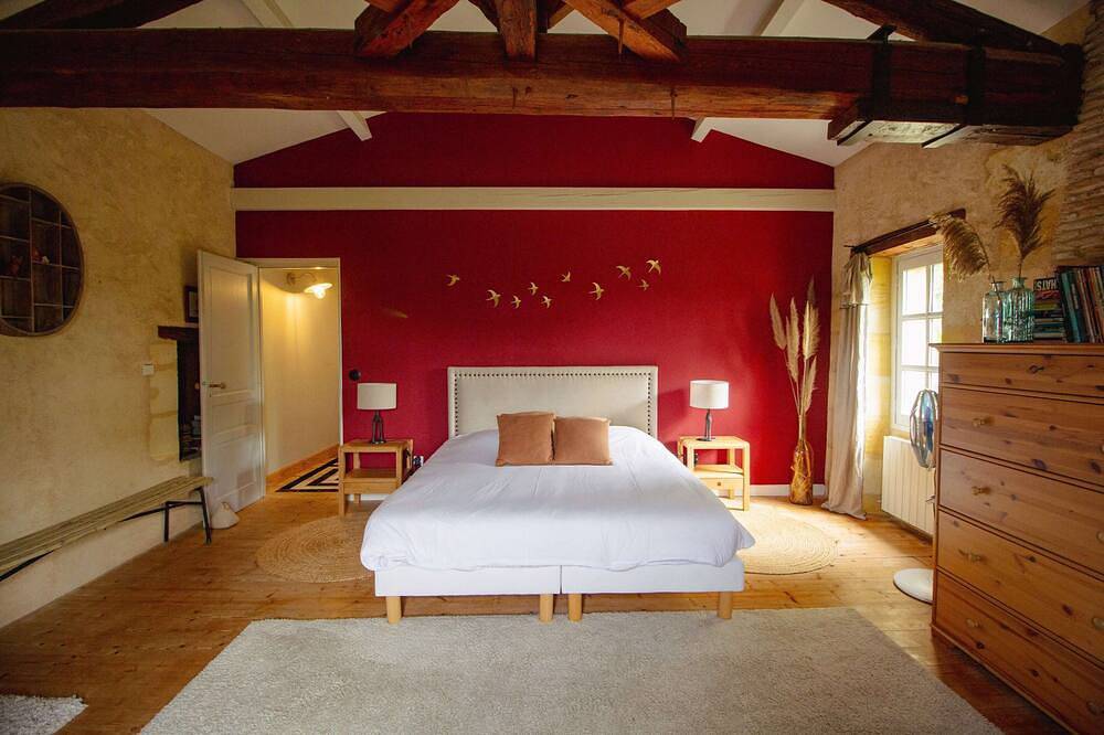 Presbytère au charme français avec piscine privée in Langoiran, Région de Langon