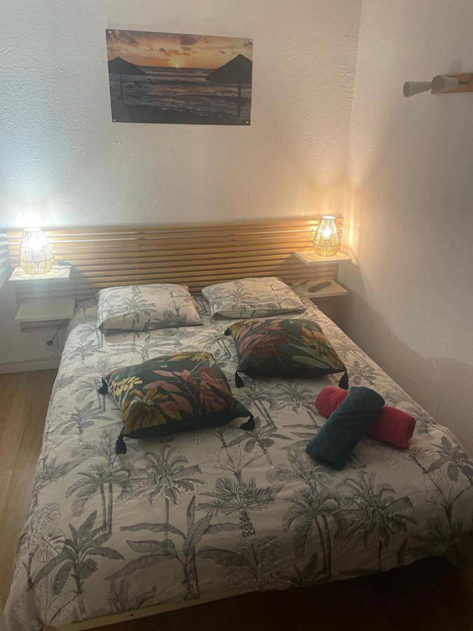 Chambre d’hôte pour 2 personnes, avec piscine et vue