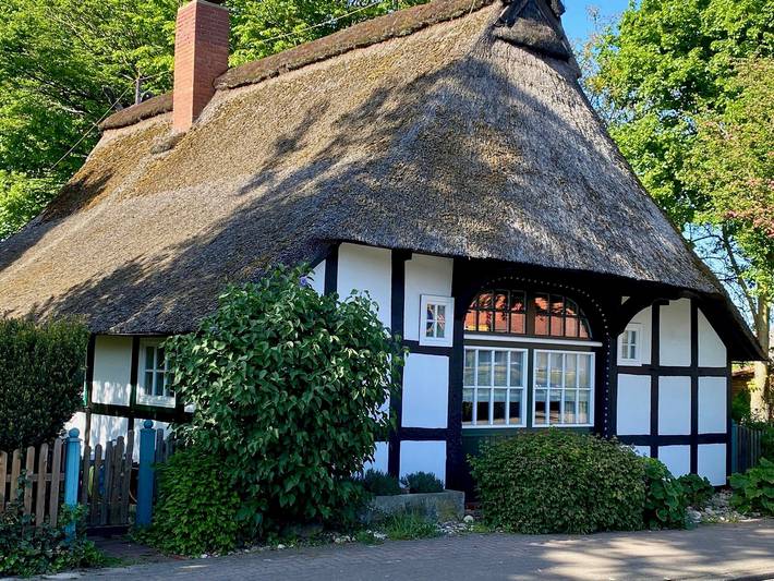 Ferienhaus für 6 Personen, mit Garten in Lembruch