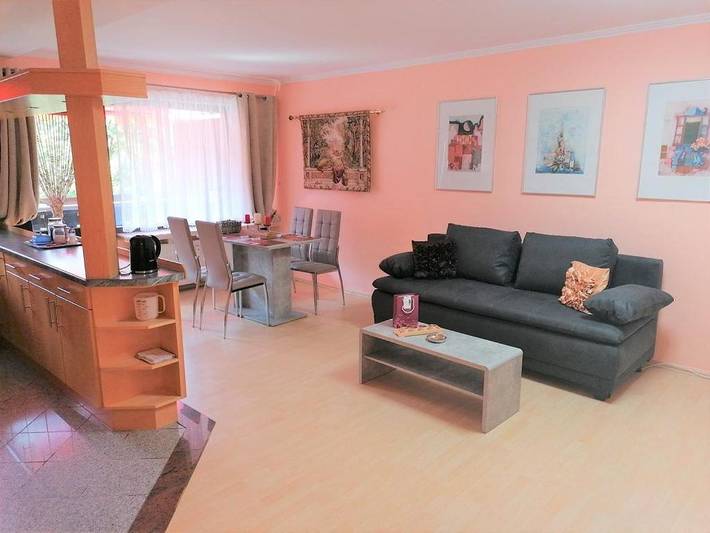 Ferienwohnung für 4 Personen, mit Balkon und Sauna sowie Ausblick