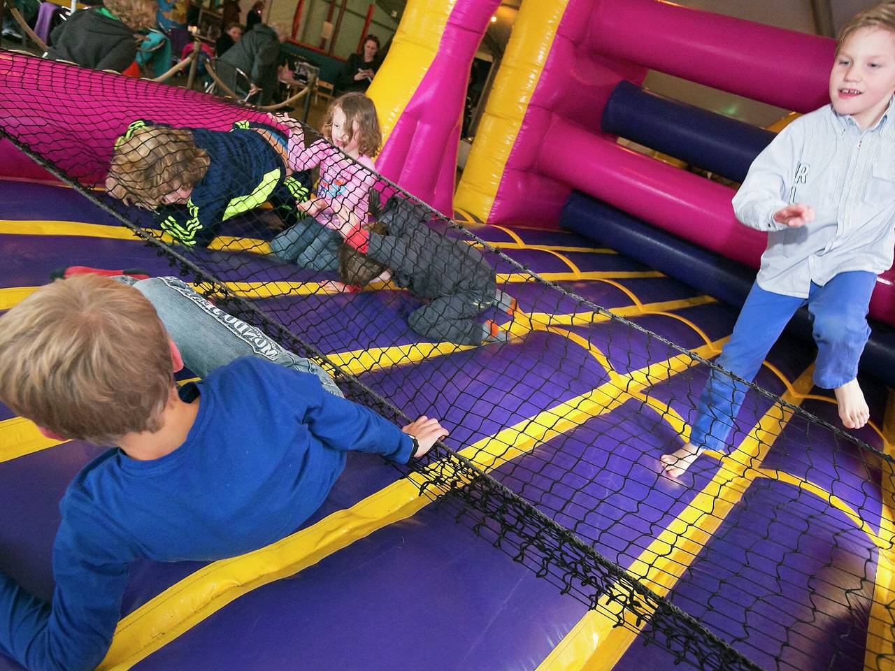 Bungalow bij Breda & Biesbosch Park in Oosterhout, Noord-Brabant