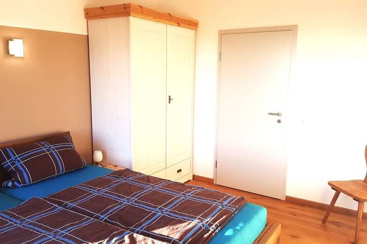 Ferienwohnung für 6 Personen, mit Terrasse in Kitzingen - 4