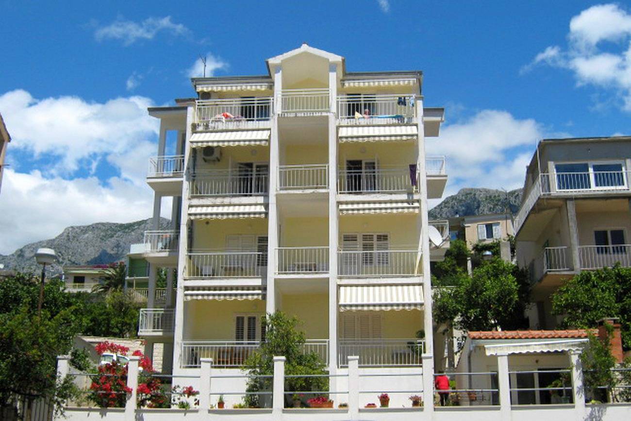 Apartamento entero, Apartamento de una habitación con una terraza Podgora, Makarska A-2615-a in Podgora, Rivera de Makarska
