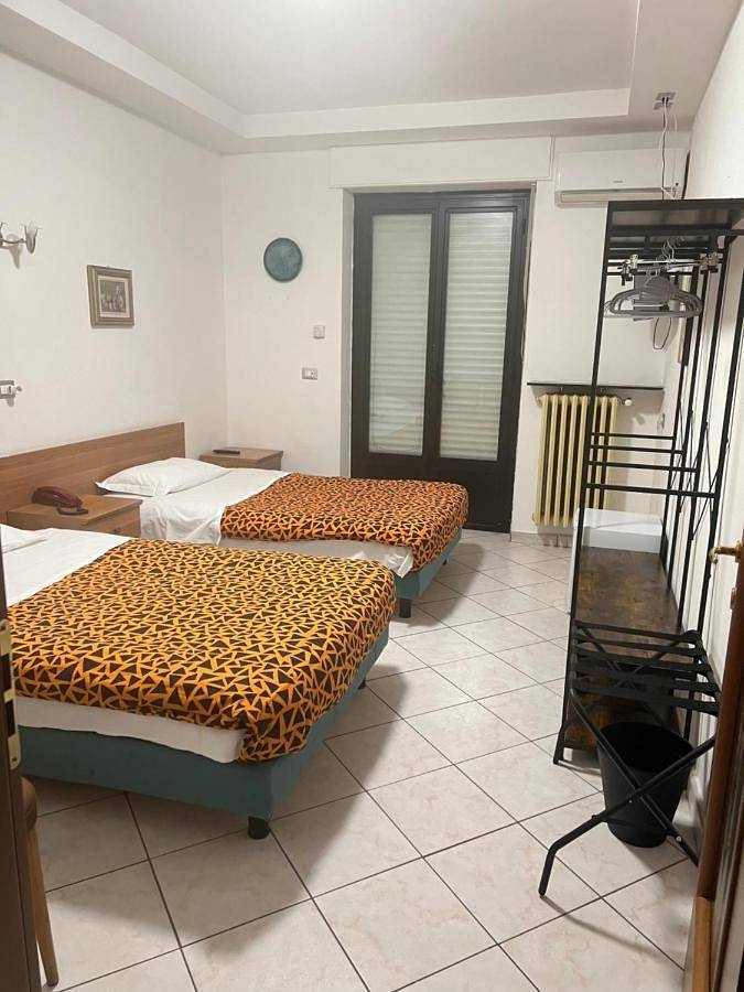 Hôtel pour 3 personnes, avec terrasse, animaux acceptés