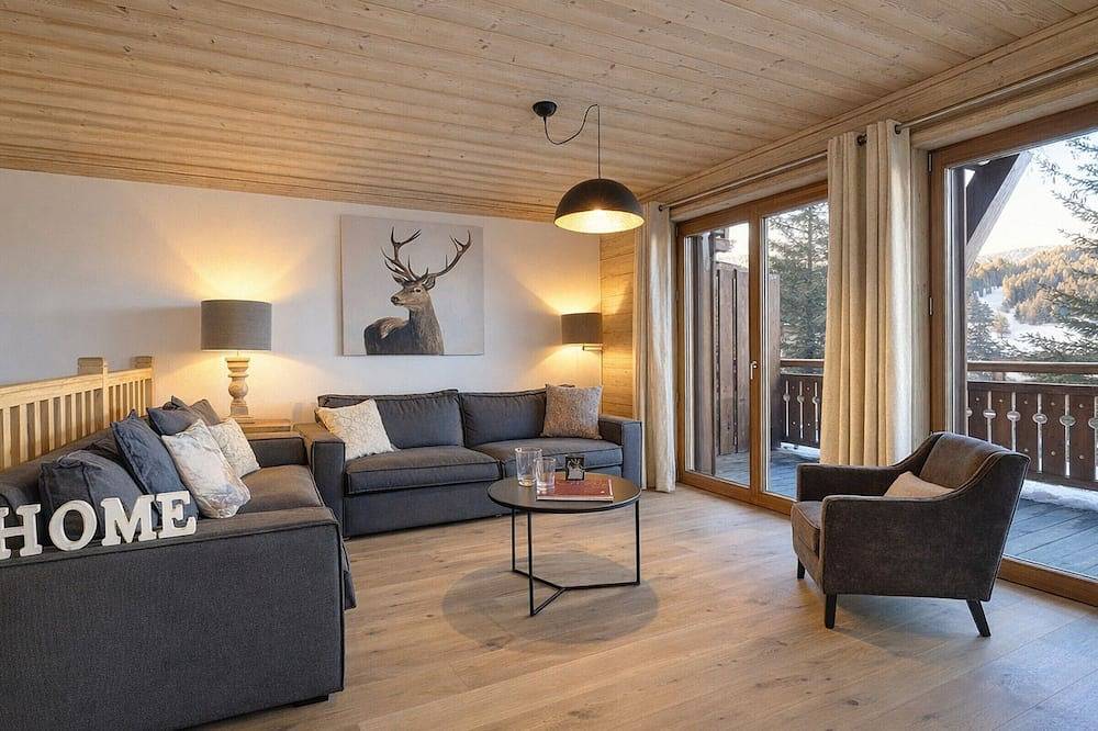 Entire apartment, Stunning duplex in Courchevel - 3 bedrooms, parking, Wifi in Courchevel 1650 (Moriond), Saint-Bon-Tarentaise