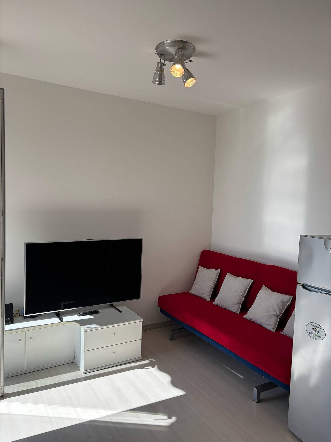 Ganze Wohnung, Il Poggio Blu apartment in Bardolino, Gardasee-Berge