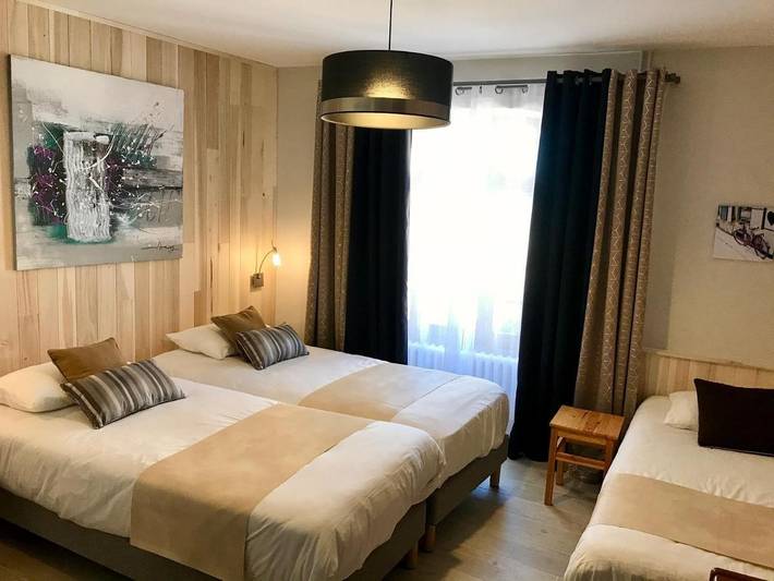 Hôtel pour 3 personnes, avec Terrasse et Vue sur le lac