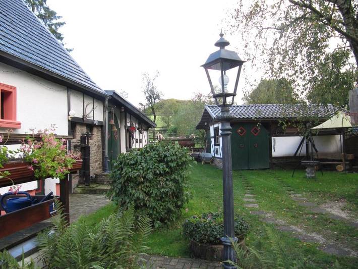 Ferienhaus für 6 Personen, mit Ausblick und Garten in Blankenheim - 3