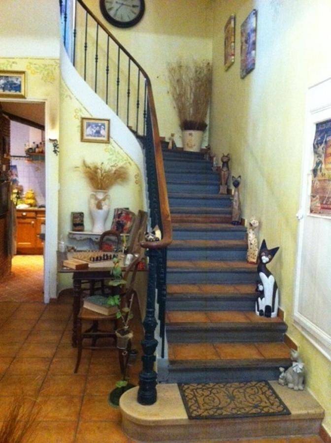 Gîte pour 3 personnes, avec vue et jardin, adapté aux familles à Garéoult - 3