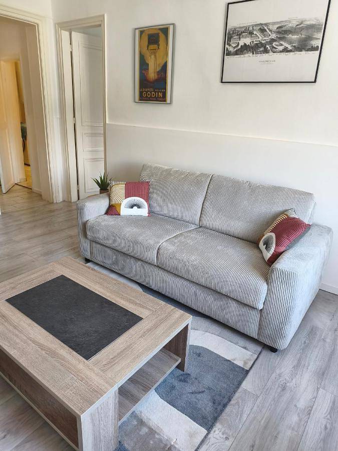 Appartement entier, Appartement Guise Familistere in Guise, Aisne