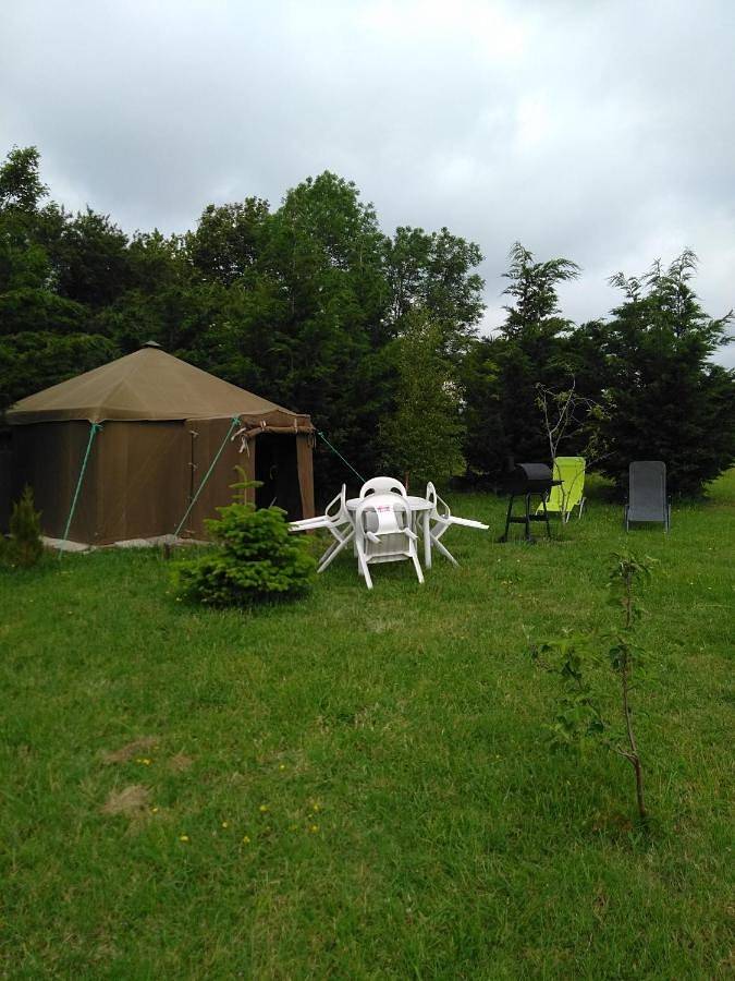 Gîte pour 4 personnes, avec jardin ainsi que terrasse et vue dans Arrest - 3