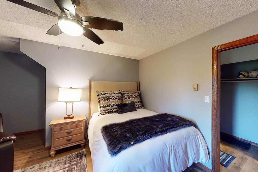 Lakeview Townhome with Mountain-View Balcony | Near Slopes & Lake in Avon, Beaver Creek