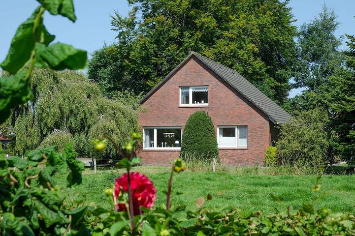 Bauernhof für 4 Personen, mit Terrasse und Garten in Moormerland