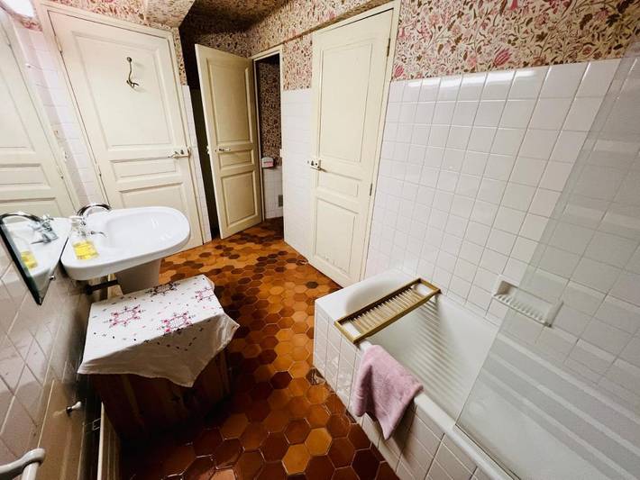 Gîte pour 2 personnes, avec terrasse, animaux acceptés à Tourtour - 4