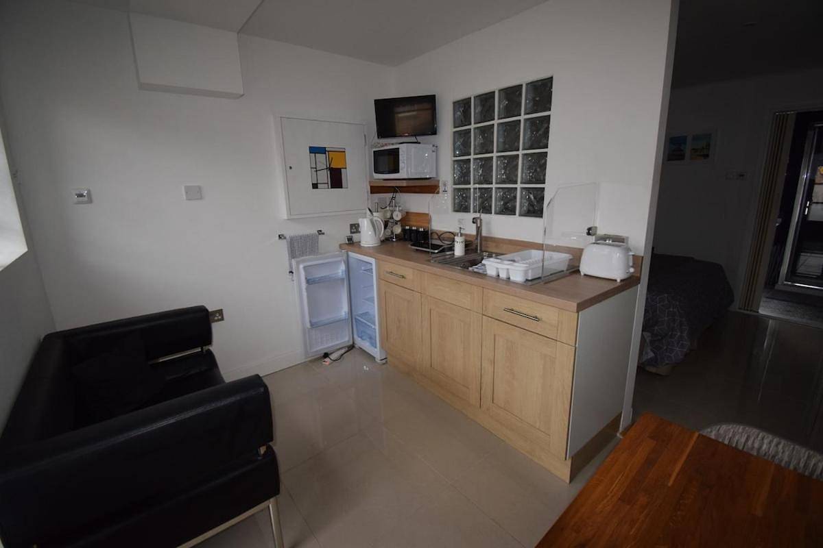 Entire apartment, Eco Deco in Frinton on Sea, Frinton and Walton