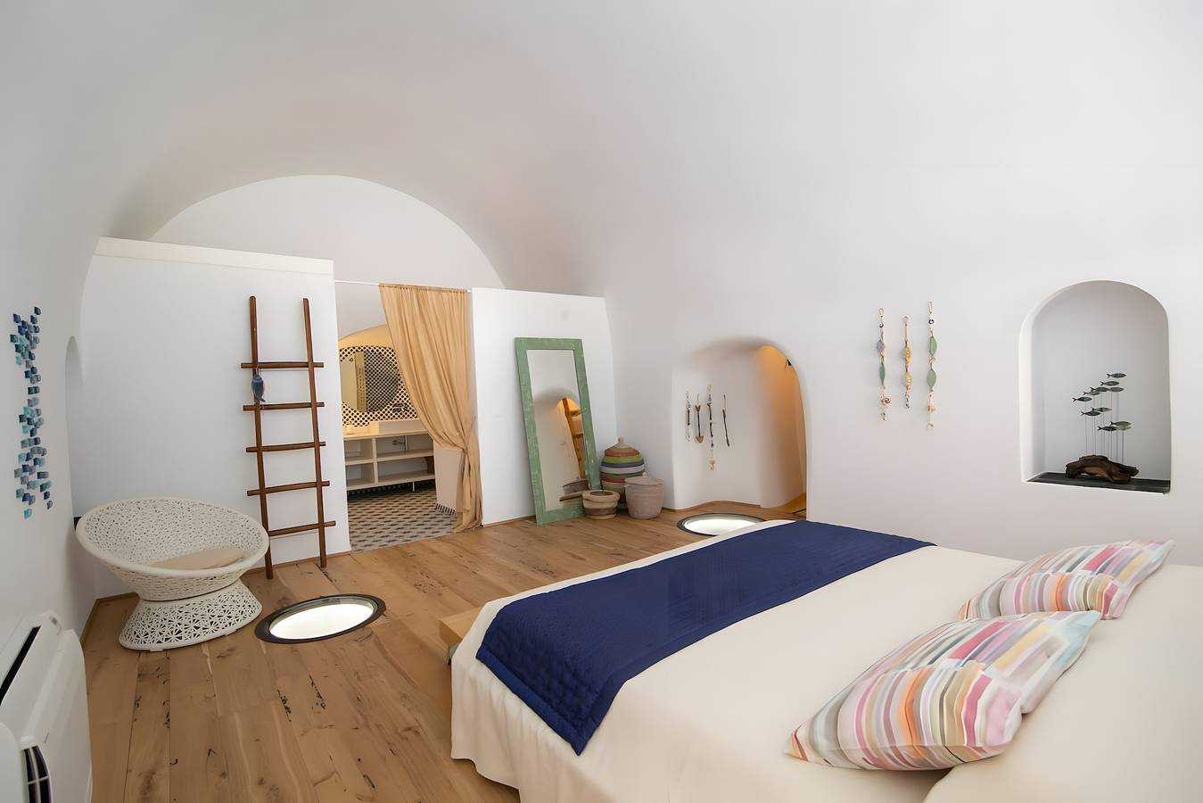 Apartment im Hotel 'Luxury Winery Cave' mit Wlan und Klimaanlage in Finikia, Santorin