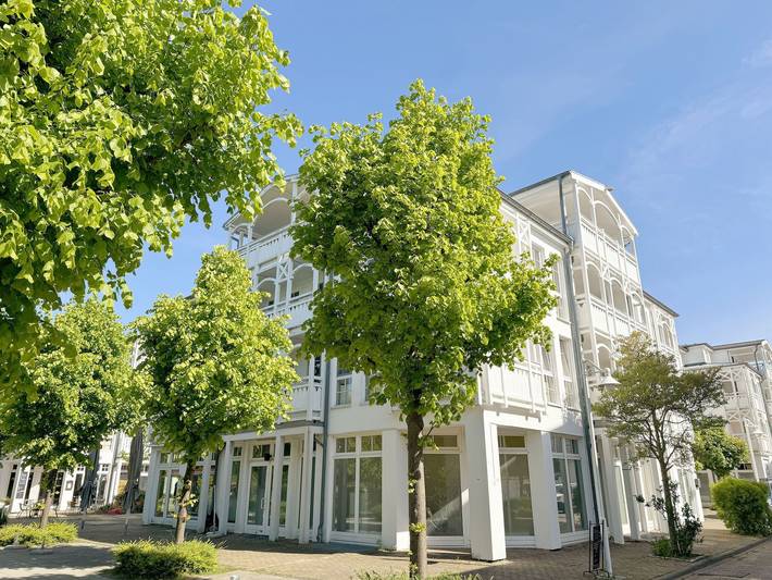 Bungalow für 4 Personen, mit Seeblick und Balkon, kinderfreundlich in Sellin