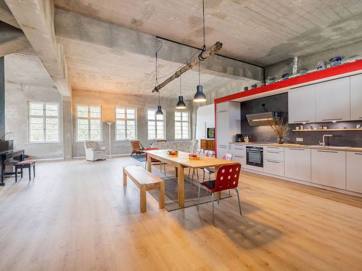 Ferienhaus für 10 Personen, mit Terrasse, mit Haustier in Altefähr