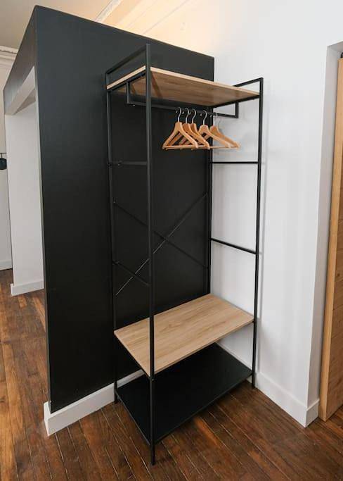 Gîte pour 3 personnes, avec jardin à Quincy-Voisins - 4