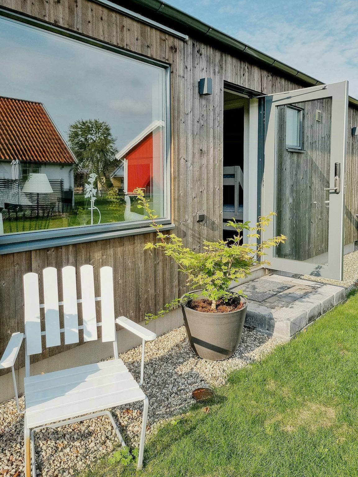 Modernt gästhus nära havet i Brösarp in Brösarp, Österlen