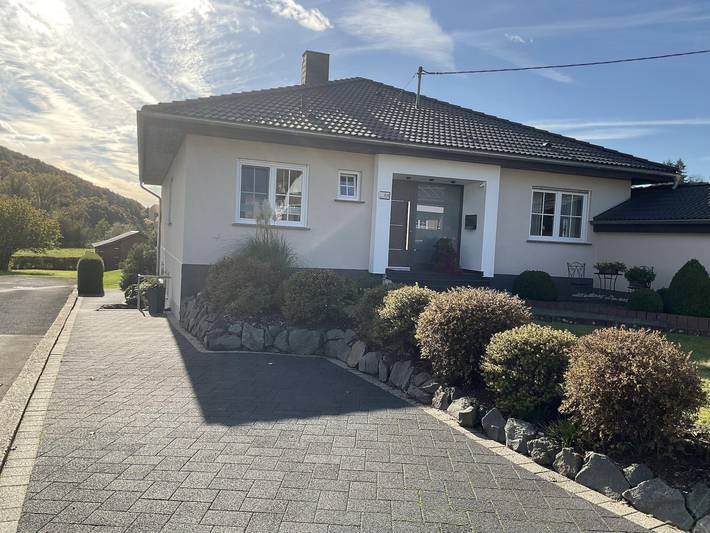 Ferienwohnung für 2 Personen, mit Terrasse und Garten in Oberstadtfeld