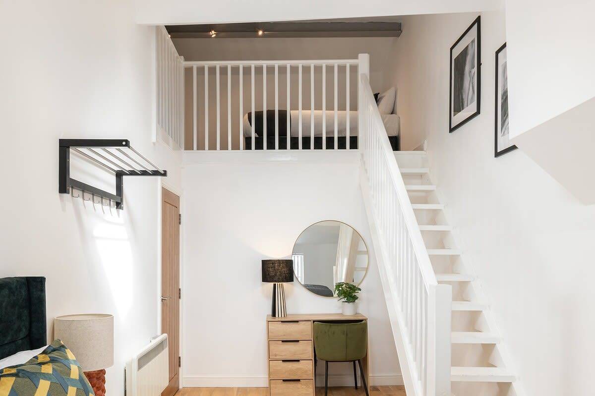Entire apartment, Host & Stay | Princes Place Hideaway V in Liverpool, Merseyside