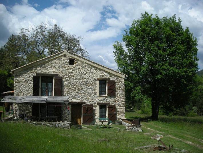 Gîte für 4 Personen, mit Garten und Terrasse sowie Ausblick, mit Haustier in Alpes-de-Haute-Provence - 3