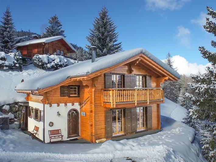 Chalet für 8 Personen, mit Garten und Balkon, kinderfreundlich in La Tzoumaz