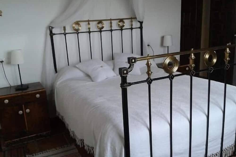 Berlanga De Duero, Cañón De Río Lobos    Burgo De Osma, San Baudelio, in Berlanga de Duero, Provincia de Soria