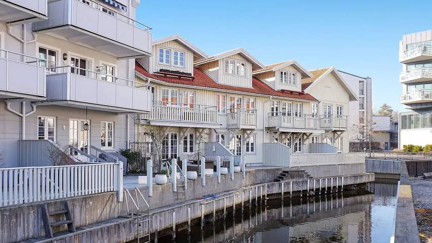 Ferienhaus für 8 Personen, mit Balkon