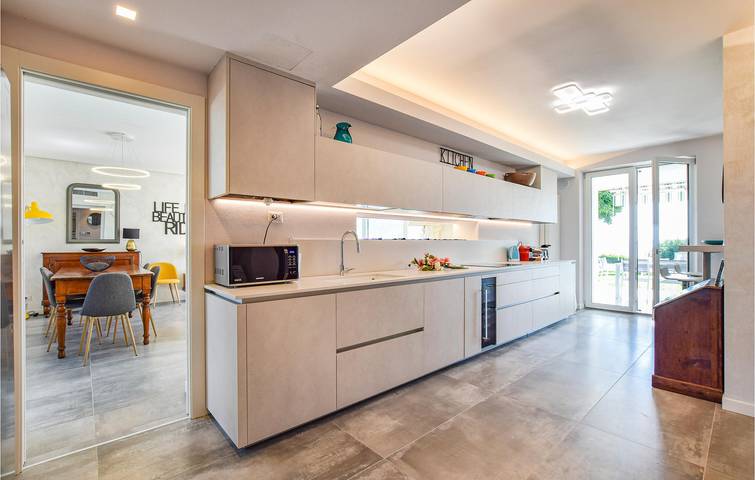 Ferienhaus für 6 Personen, mit Pool und Terrasse sowie Seeblick und Garten in Lazise - 4