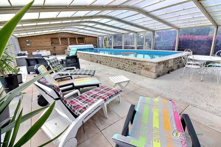 Gîte pour 7 personnes, avec jardin et piscine à Hénanbihen - 3