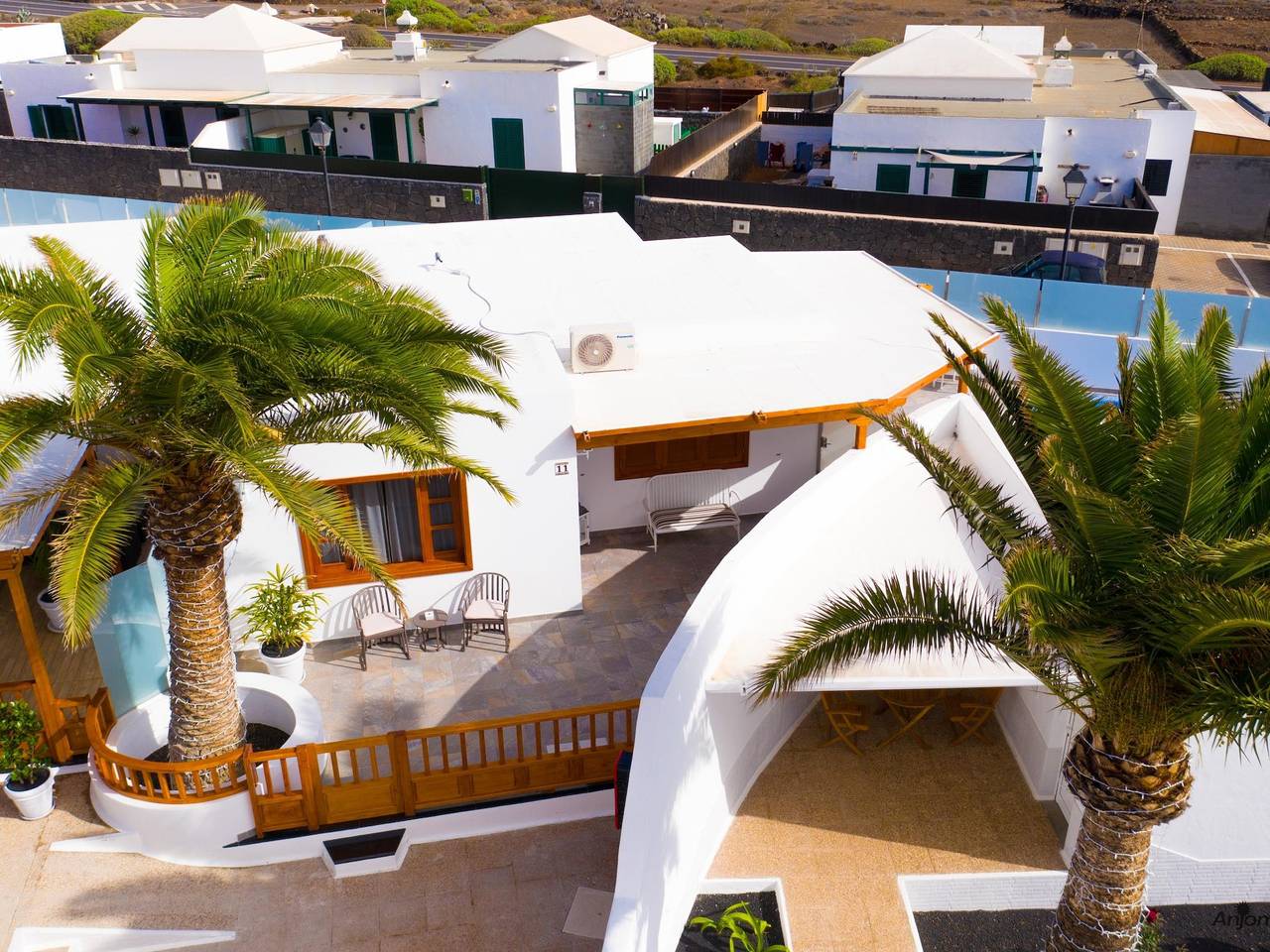 One bedroom villa with private heated Jacuzzi. in Tahiche, Teguise