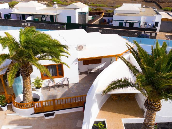 Location de vacances pour 3 personnes, avec terrasse dans Tahiche - 3