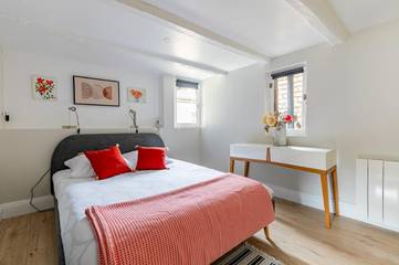 Gîte pour 6 personnes, avec terrasse et jacuzzi à Achenheim