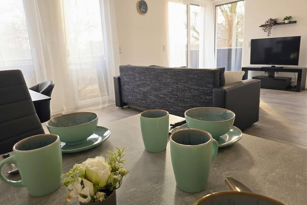 Ganze Wohnung, Bright City Apartment with Balcony & Parking – Apolonialiving in Karlsruhe, Rheinebene