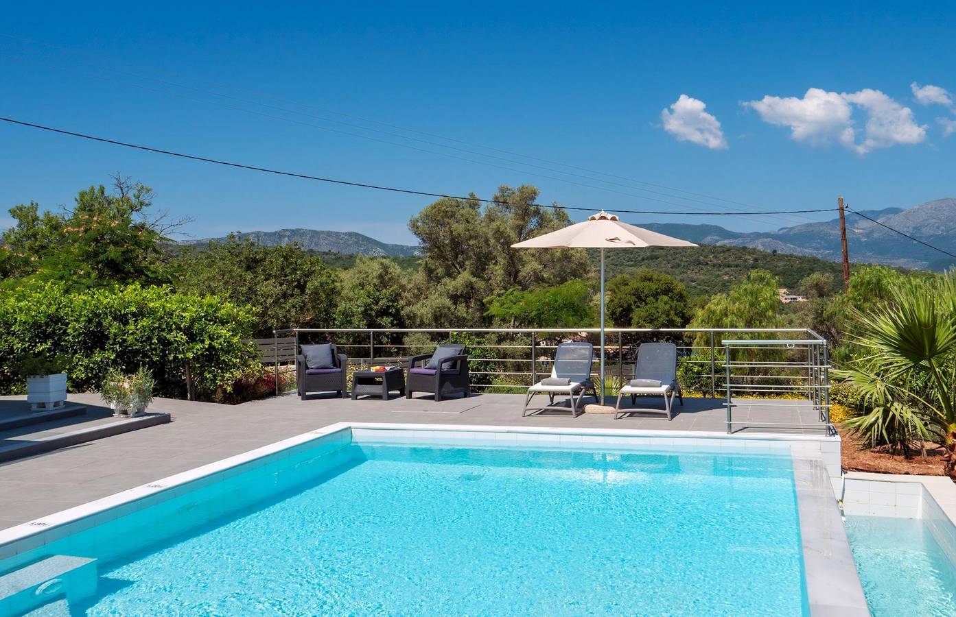 Stylish Contemporary Villa with Spacious Terrace near Vathy Tavernas in Katomeri, Meganisi