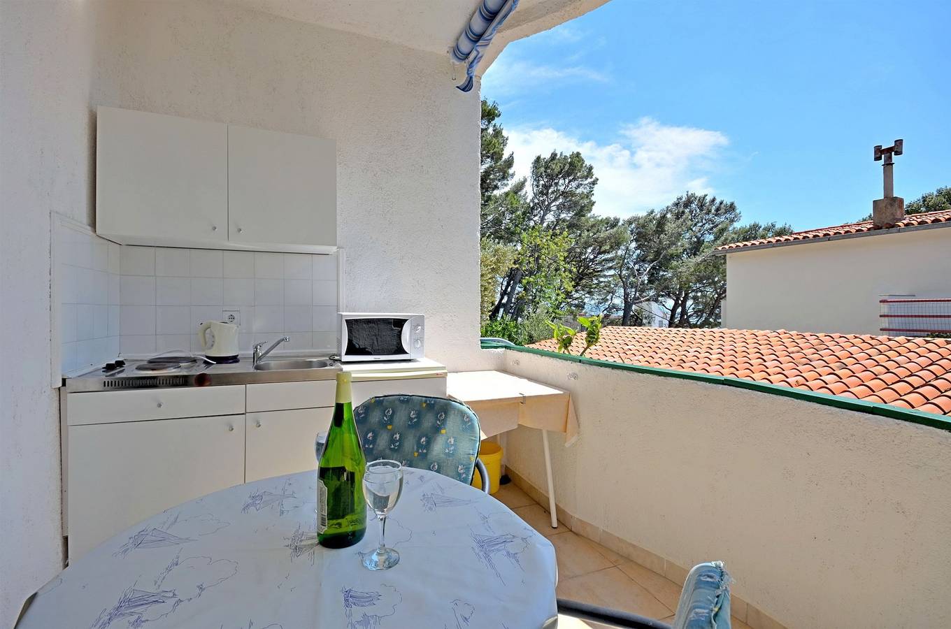 Apartments and Room Marin in Brela, Makarska Riviera