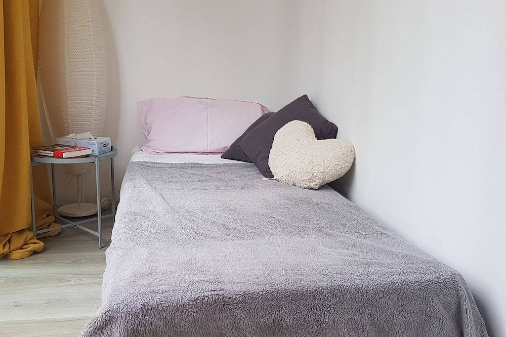 Appartement entier, Studio 2/3 pers avec jardin. in Mougins, Côte méditerranéenne (France)