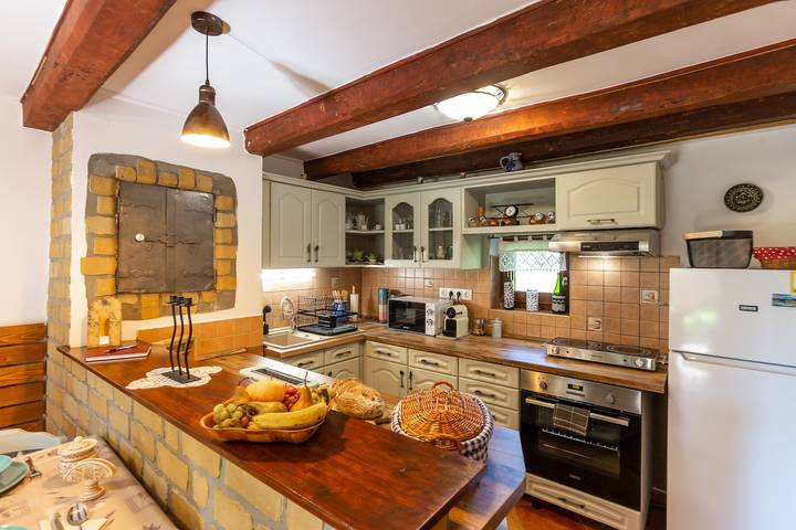 Ferienhaus für 6 Personen, mit Terrasse und Kinderpool in Westtransdanubien - 4