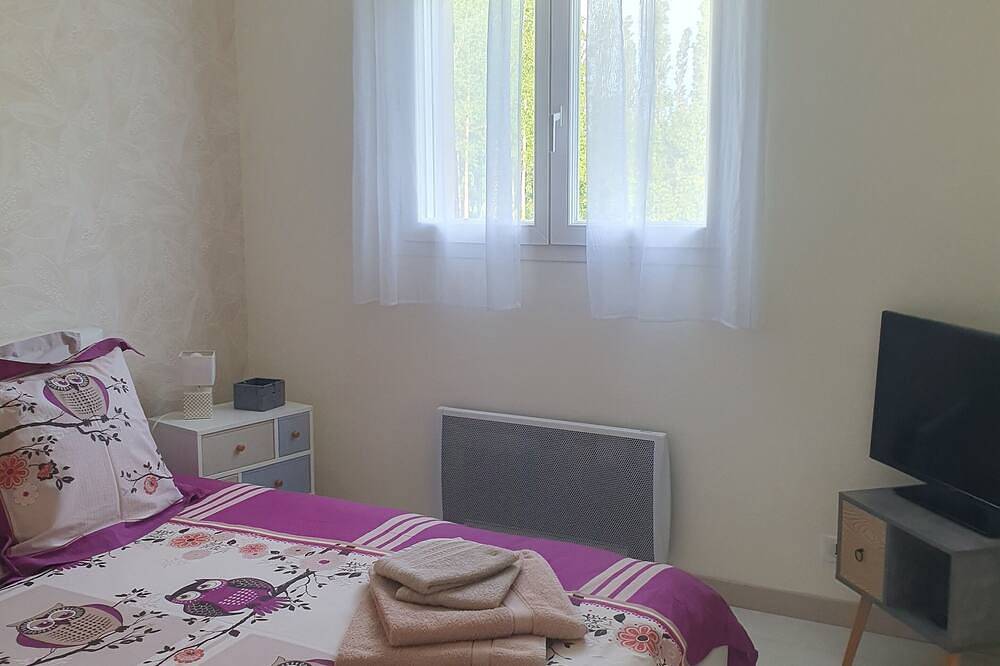 \"Les deux glycines\" Bed and Breakfast  in Lédat, Región de Villeneuve-sur-Lot