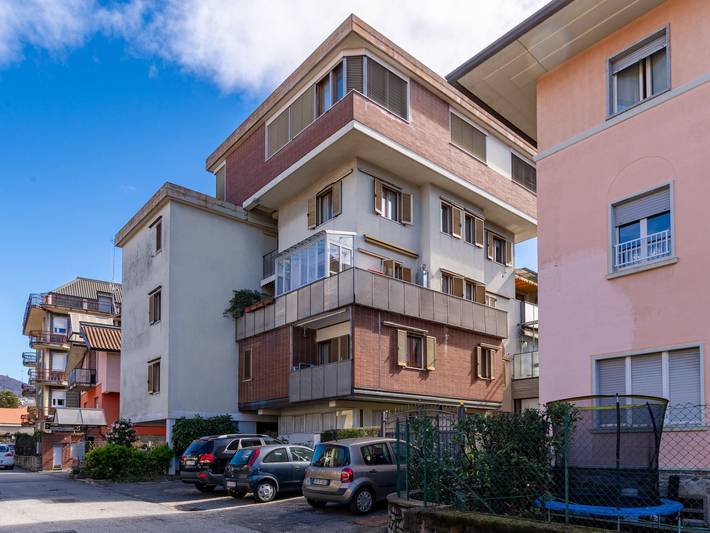 Appartamento per 5 persone, con Balcone a Comune di Luino
