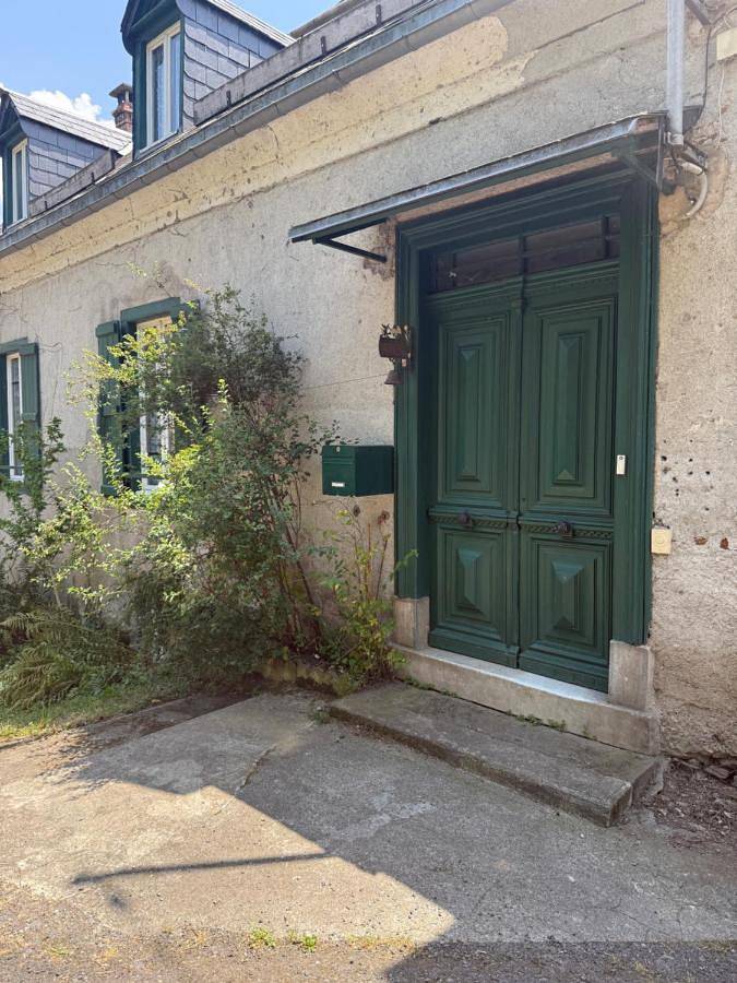 Location de vacances pour 7 personnes, avec jardin et vue à Melles - 2