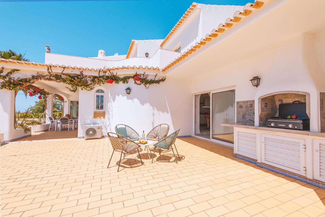 Villa Serena in Guia, Faro District